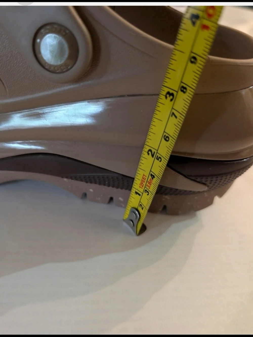 CROCS Mega Crush Clog Light Taupe